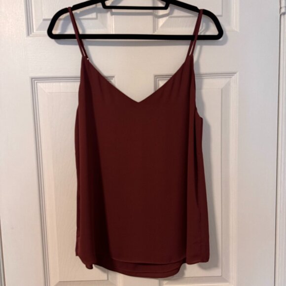 Aritzia Babaton Everly Camisole - Picture 1 of 3